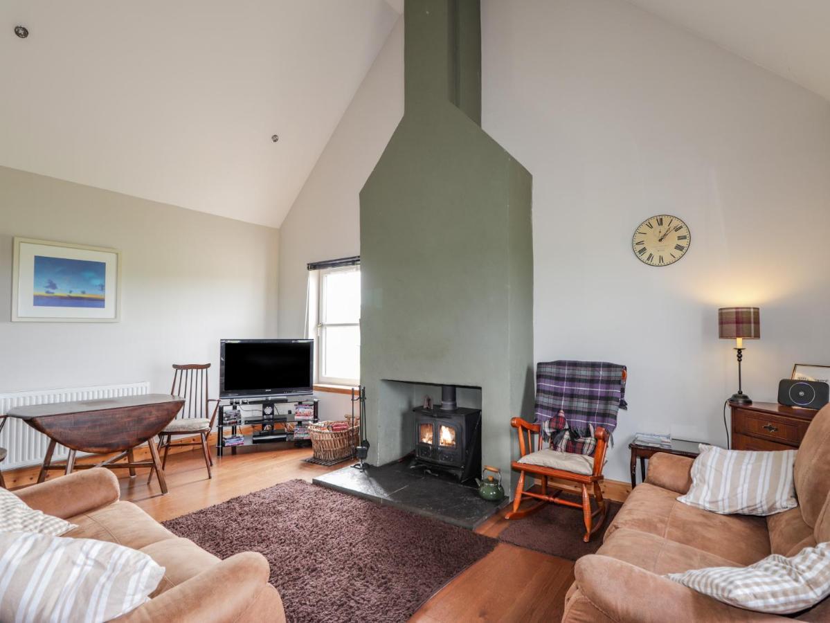 Ridge End Cottage Kilmaluag Екстериор снимка