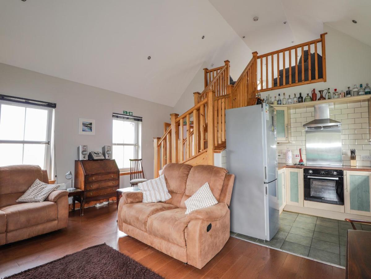 Ridge End Cottage Kilmaluag Екстериор снимка