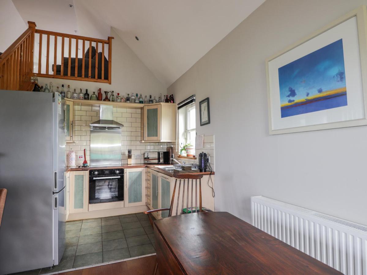 Ridge End Cottage Kilmaluag Екстериор снимка